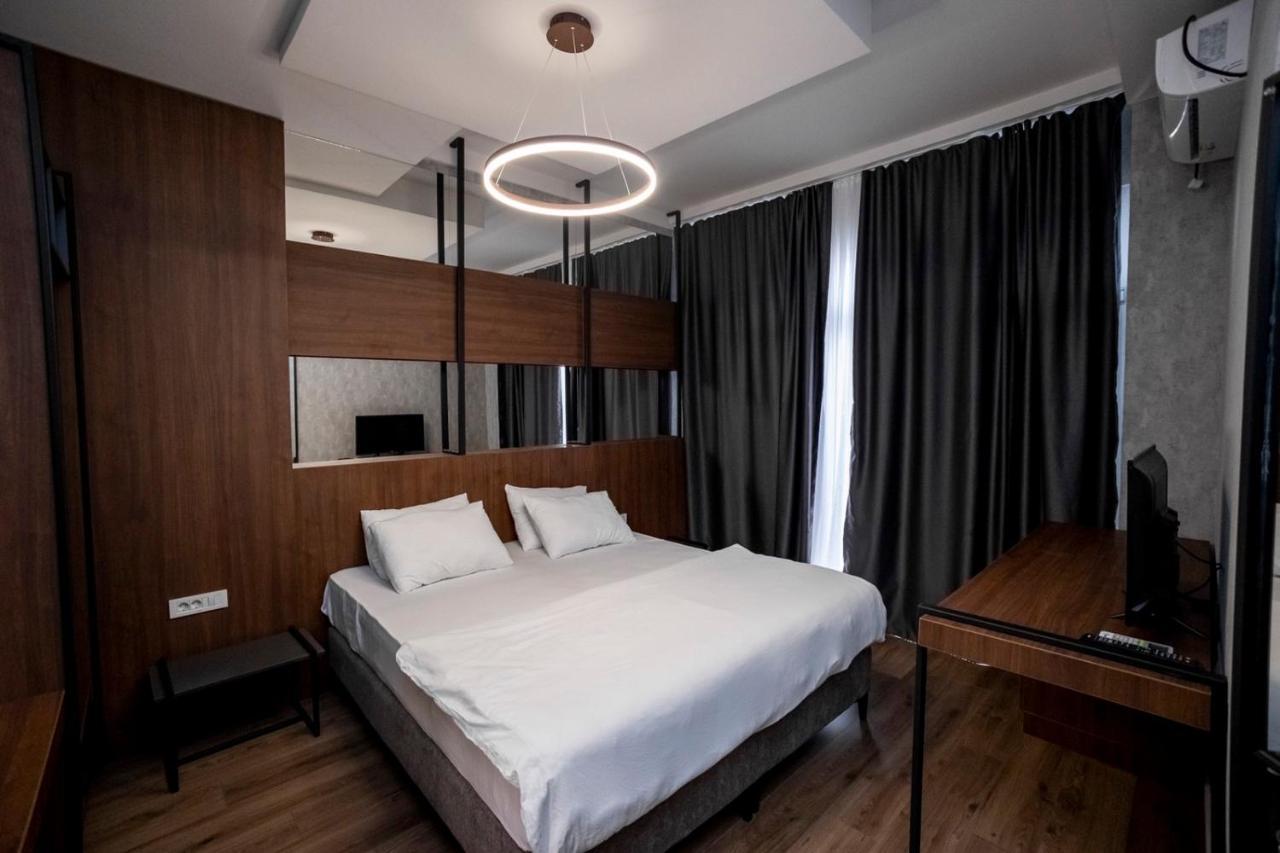 Griffon Bar Food Apartments Sztruga Kültér fotó