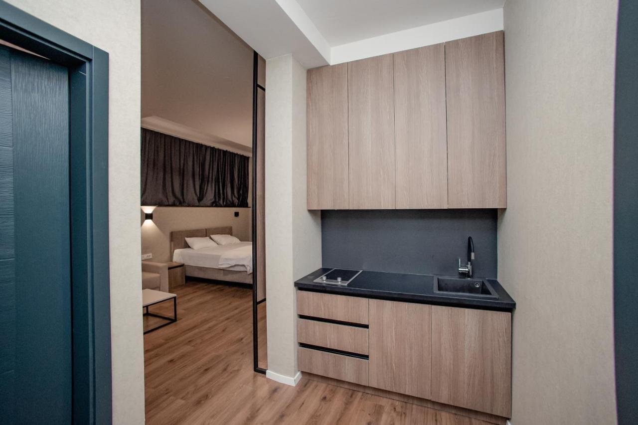 Griffon Bar Food Apartments Sztruga Kültér fotó